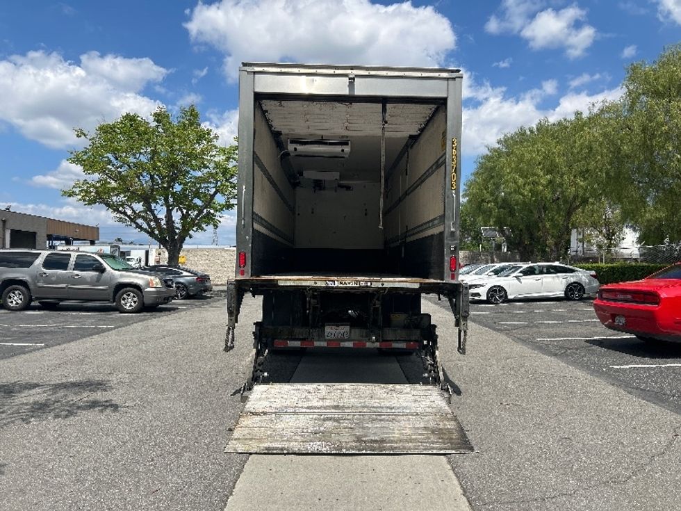 Refrigerated Truck-Light and Medium Duty Trucks-Freightliner-2020-M2-Torrance-CA-249,717\n\t\tmiles-$ 40,250 - Image 9
