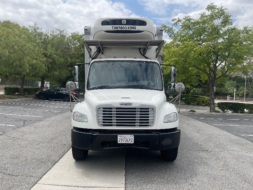 Refrigerated Truck-Light and Medium Duty Trucks-Freightliner-2020-M2-Torrance-CA-260,562\n\t\tmiles-$ 39,250 - Image 2