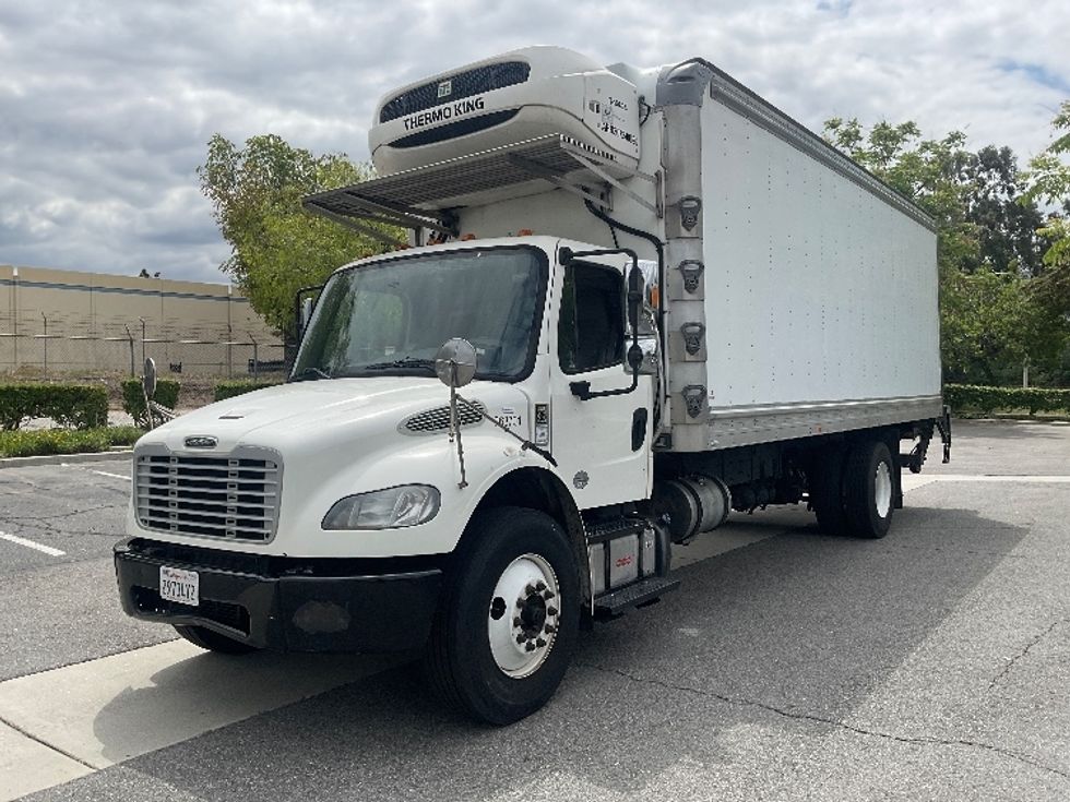 Refrigerated Truck-Light and Medium Duty Trucks-Freightliner-2020-M2-Torrance-CA-260,562\n\t\tmiles-$ 39,250 - Image 3