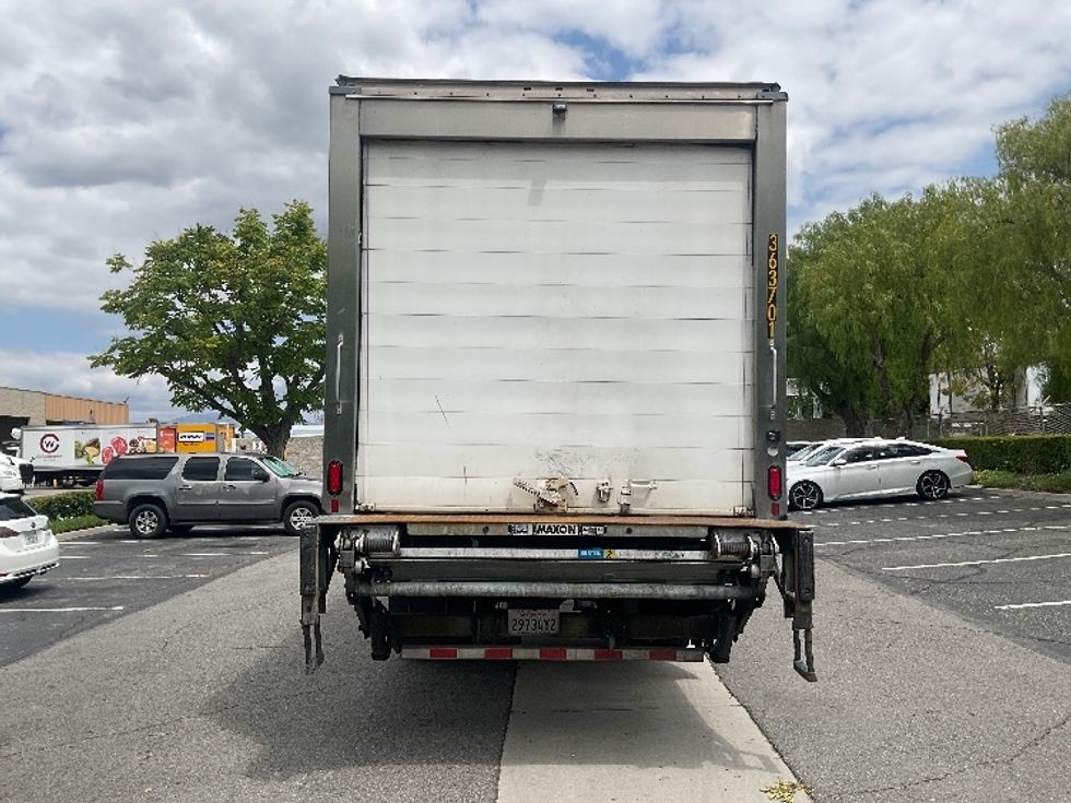 Refrigerated Truck-Light and Medium Duty Trucks-Freightliner-2020-M2-Torrance-CA-260,562\n\t\tmiles-$ 39,250 - Image 7