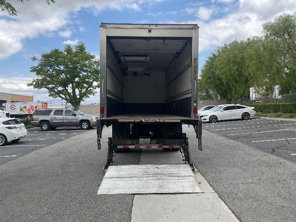 Refrigerated Truck-Light and Medium Duty Trucks-Freightliner-2020-M2-Torrance-CA-260,562\n\t\tmiles-$ 39,250 - Image 9