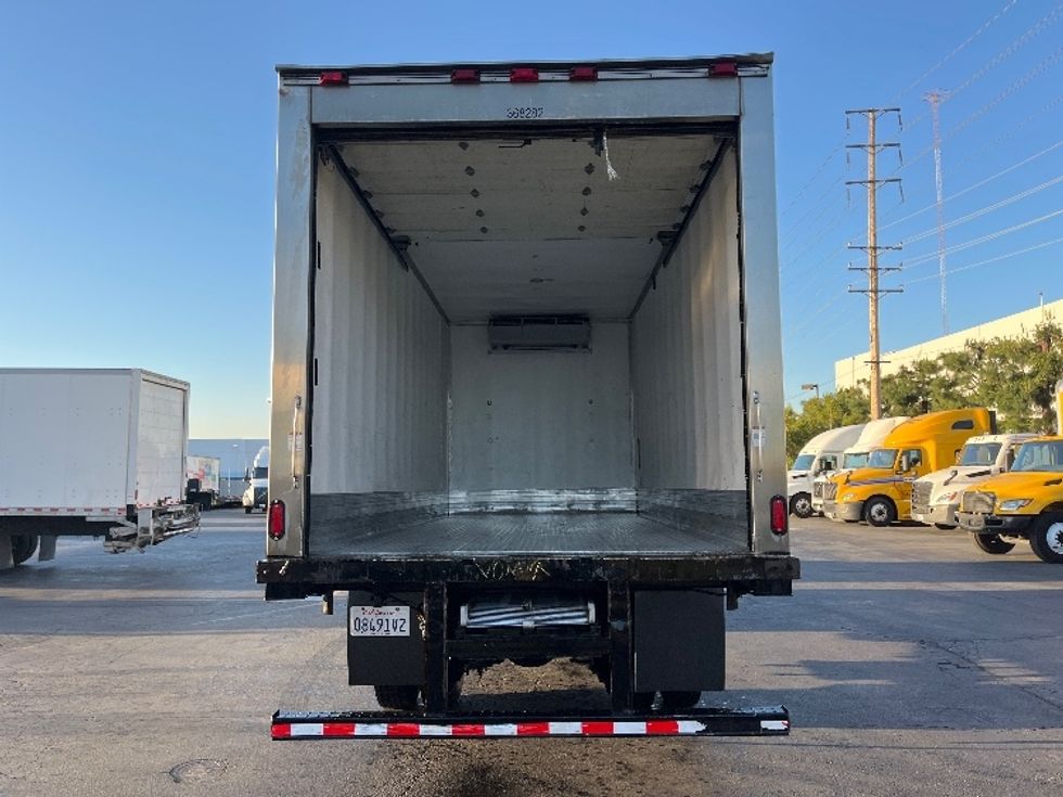 Refrigerated Truck-Light and Medium Duty Trucks-Freightliner-2020-M2-Torrance-CA-315,592\n\t\tmiles-$ 29,500 - Image 8