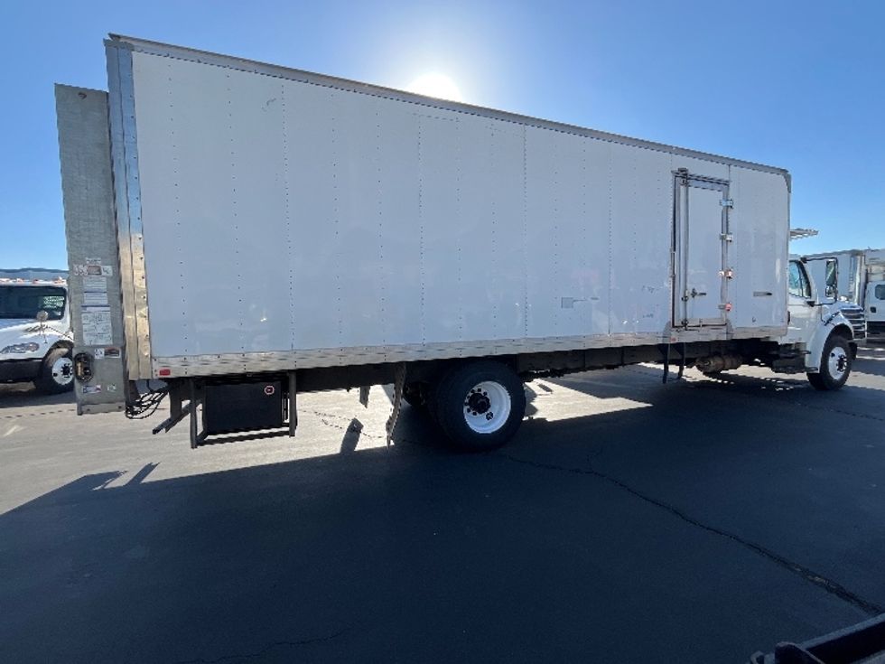 Refrigerated Truck-Light and Medium Duty Trucks-Freightliner-2020-M2-Torrance-CA-68,279\n\t\tmiles-$ 61,500 - Image 14