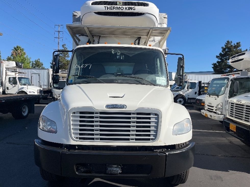 Refrigerated Truck-Light and Medium Duty Trucks-Freightliner-2020-M2-Torrance-CA-68,279\n\t\tmiles-$ 61,500 - Image 2