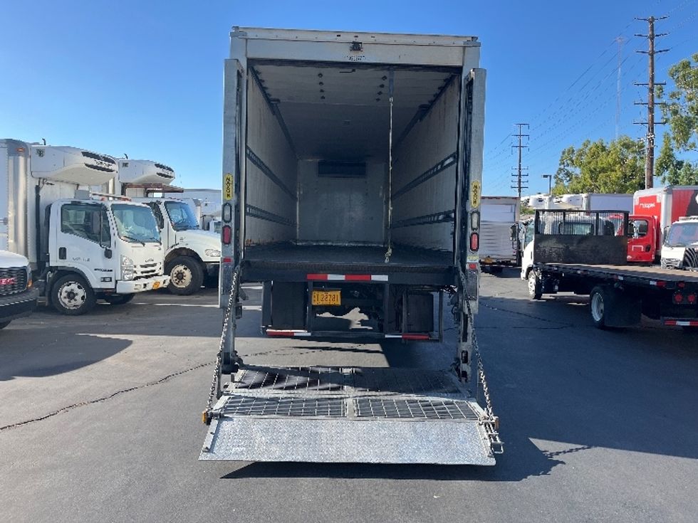 Refrigerated Truck-Light and Medium Duty Trucks-Freightliner-2020-M2-Torrance-CA-68,279\n\t\tmiles-$ 61,500 - Image 8