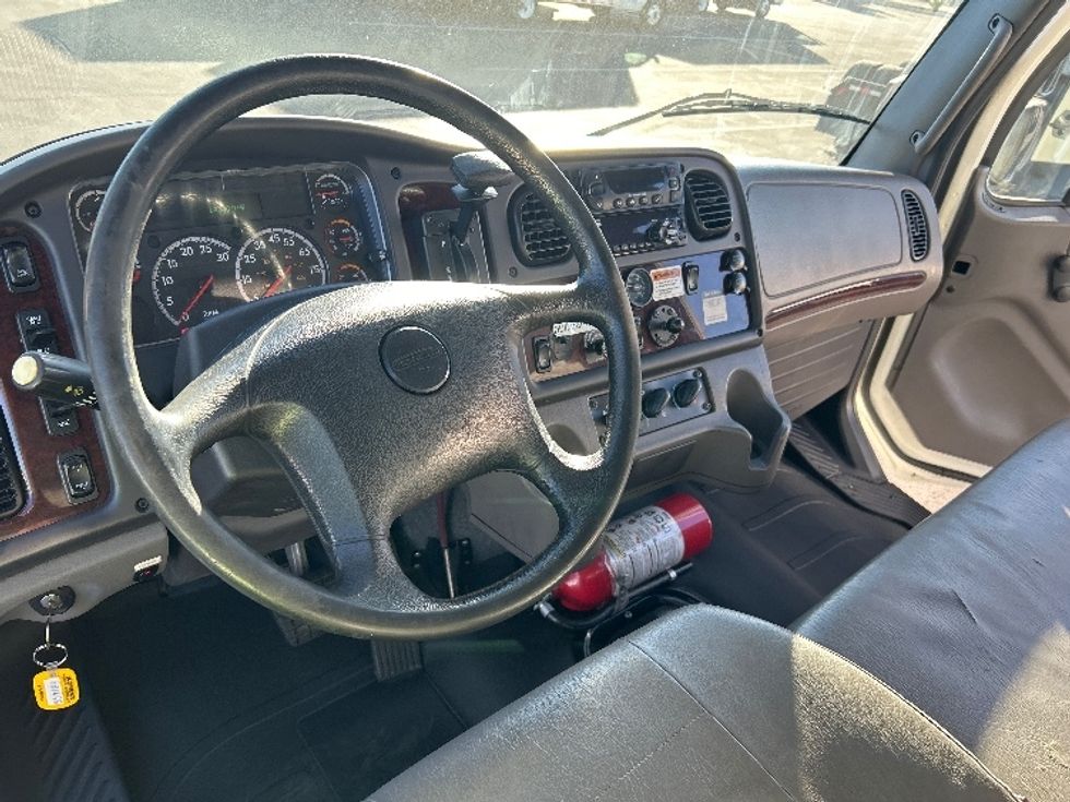 Refrigerated Truck-Light and Medium Duty Trucks-Freightliner-2020-M2-Tucson-AZ-143,188\n\t\tmiles-$ 63,500 - Image 17