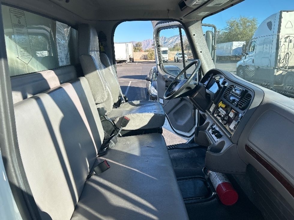 Refrigerated Truck-Light and Medium Duty Trucks-Freightliner-2020-M2-Tucson-AZ-143,188\n\t\tmiles-$ 63,500 - Image 22