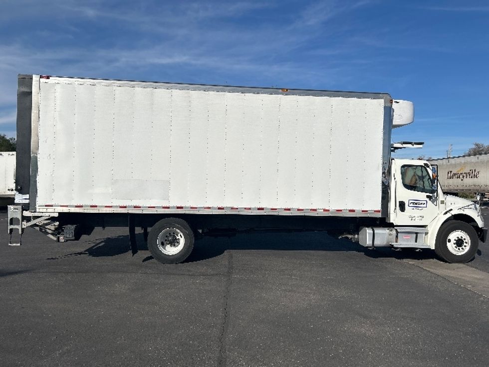 Refrigerated Truck-Light and Medium Duty Trucks-Freightliner-2020-M2-Tucson-AZ-191,599\n\t\tmiles-$ 61,000 - Image 15