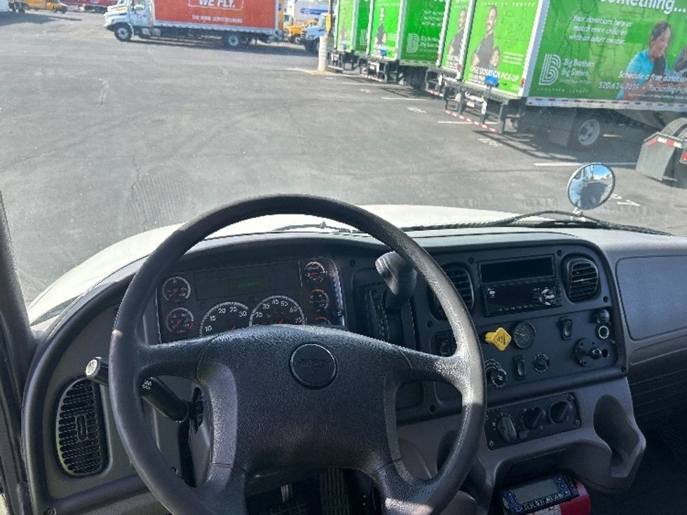 Refrigerated Truck-Light and Medium Duty Trucks-Freightliner-2020-M2-Tucson-AZ-191,599\n\t\tmiles-$ 61,000 - Image 18