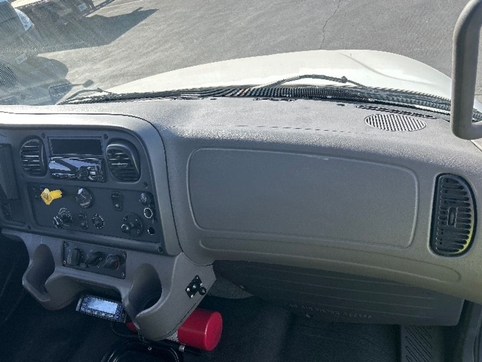 Refrigerated Truck-Light and Medium Duty Trucks-Freightliner-2020-M2-Tucson-AZ-191,599\n\t\tmiles-$ 61,000 - Image 21