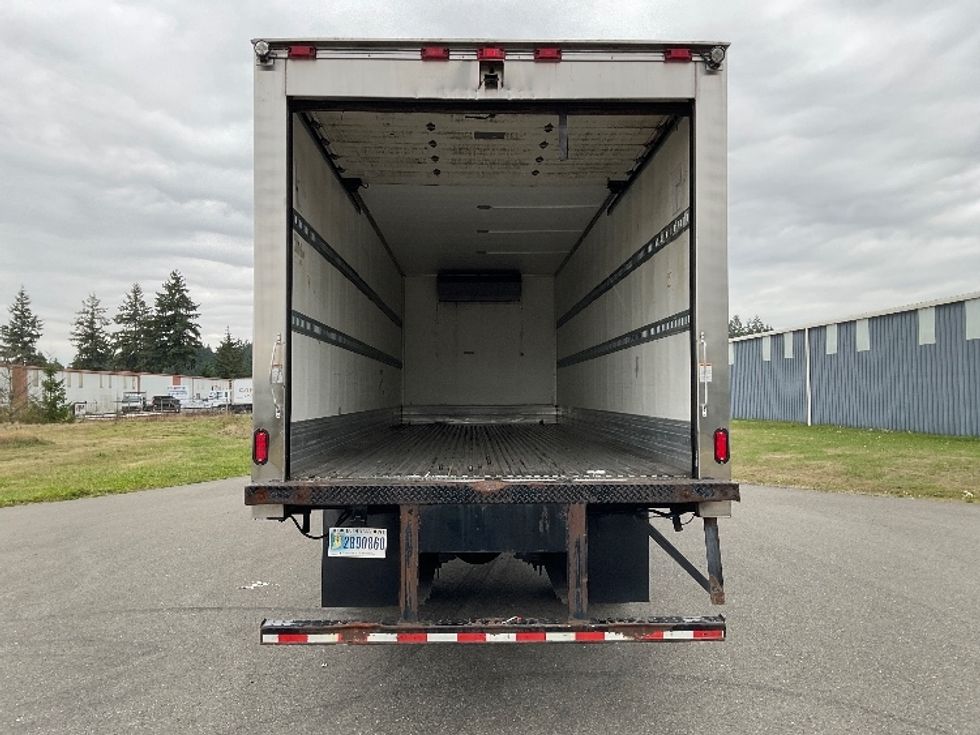Refrigerated Truck-Light and Medium Duty Trucks-Freightliner-2020-M2-Tukwila-WA-194,674\n\t\tmiles-$ 46,250 - Image 8