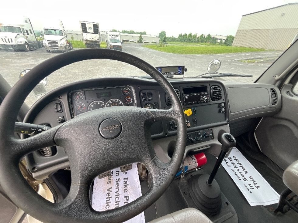 Refrigerated Truck-Light and Medium Duty Trucks-Freightliner-2020-M2-Watertown-NY-171,155\n\t\tmiles-$ 43,000 - Image 16