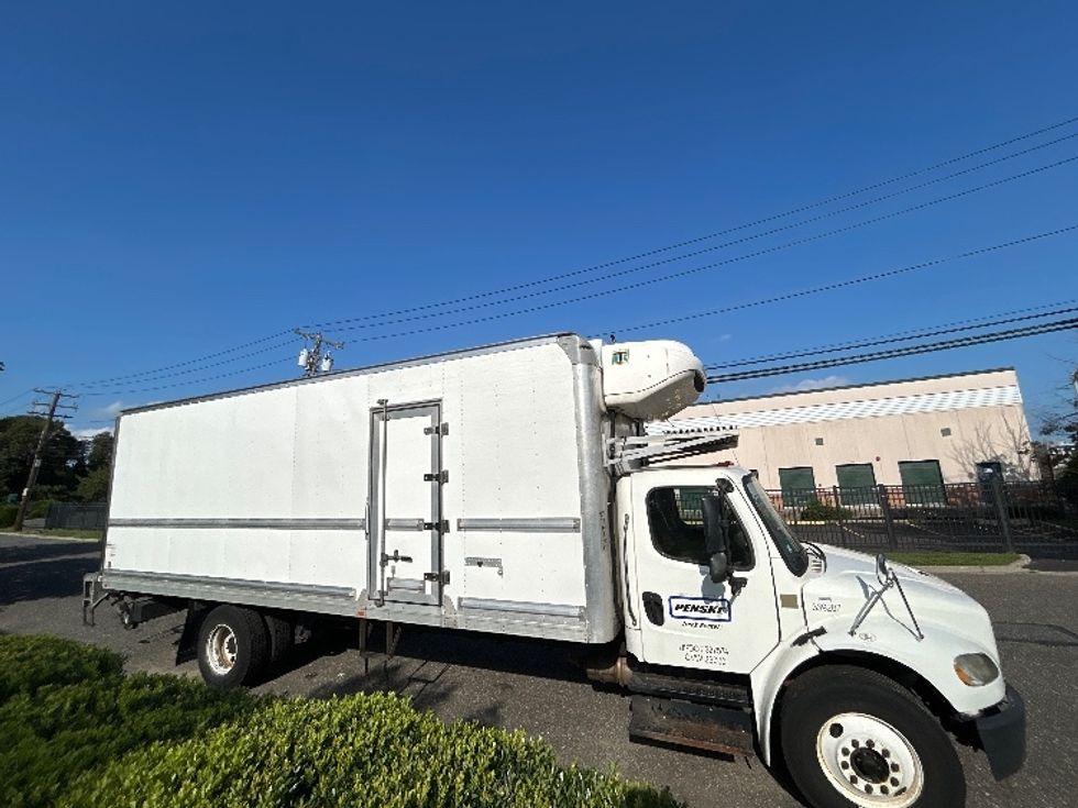 Refrigerated Truck-Light and Medium Duty Trucks-Freightliner-2020-M2-West Babylon-NY-176,161\n\t\tmiles-$ 53,500 - Image 15