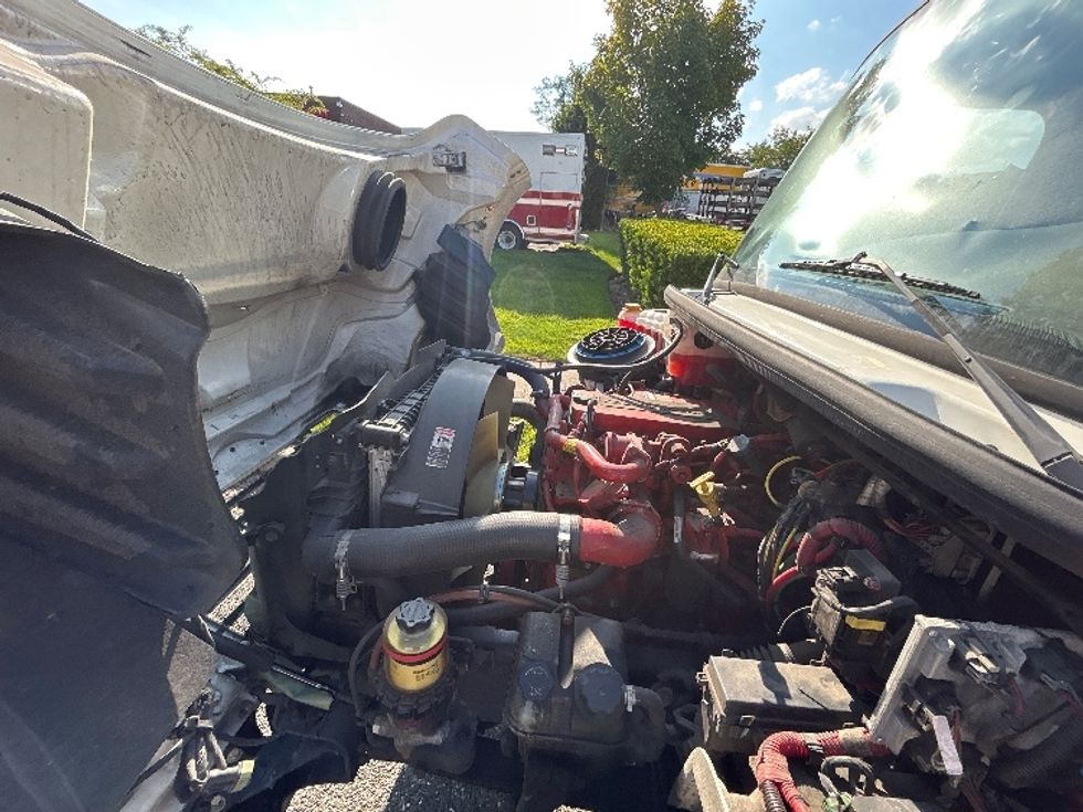 Refrigerated Truck-Light and Medium Duty Trucks-Freightliner-2020-M2-West Babylon-NY-176,161\n\t\tmiles-$ 53,500 - Image 24
