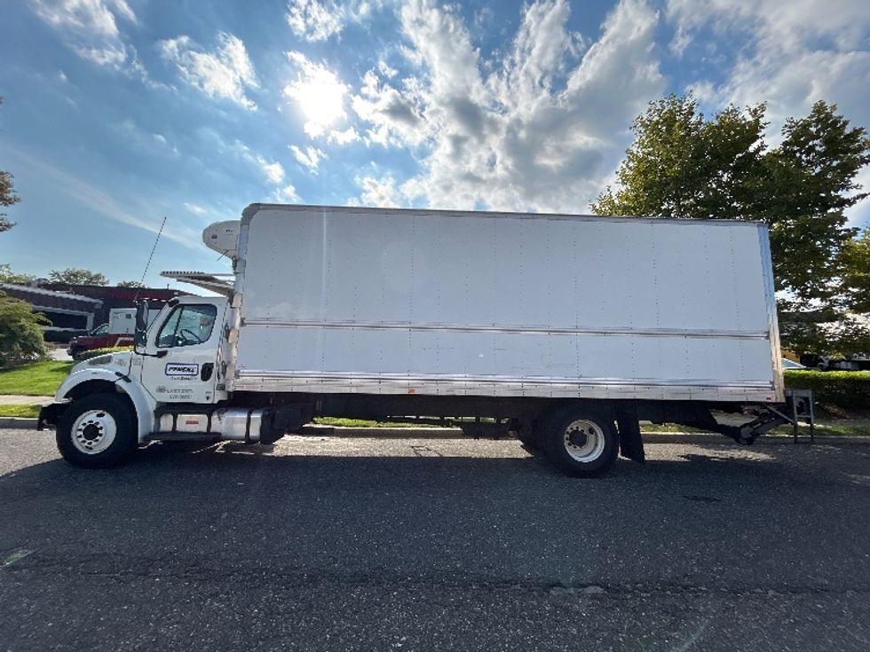 Refrigerated Truck-Light and Medium Duty Trucks-Freightliner-2020-M2-West Babylon-NY-176,161\n\t\tmiles-$ 53,500 - Image 4