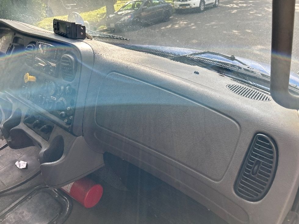 Refrigerated Truck-Light and Medium Duty Trucks-Freightliner-2020-M2-West Babylon-NY-186,580\n\t\tmiles-$ 46,500 - Image 21