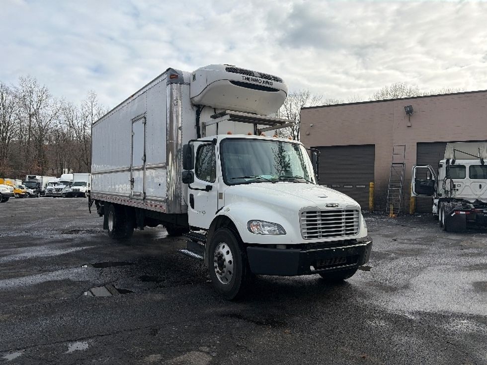 Refrigerated Truck-Light and Medium Duty Trucks-Freightliner-2020-M2-West Babylon-NY-197,419\n\t\tmiles-$ 51,750 - Image 1