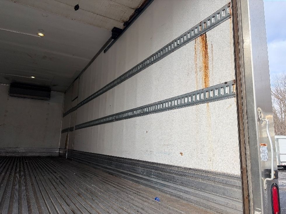 Refrigerated Truck-Light and Medium Duty Trucks-Freightliner-2020-M2-West Babylon-NY-197,419\n\t\tmiles-$ 51,750 - Image 12