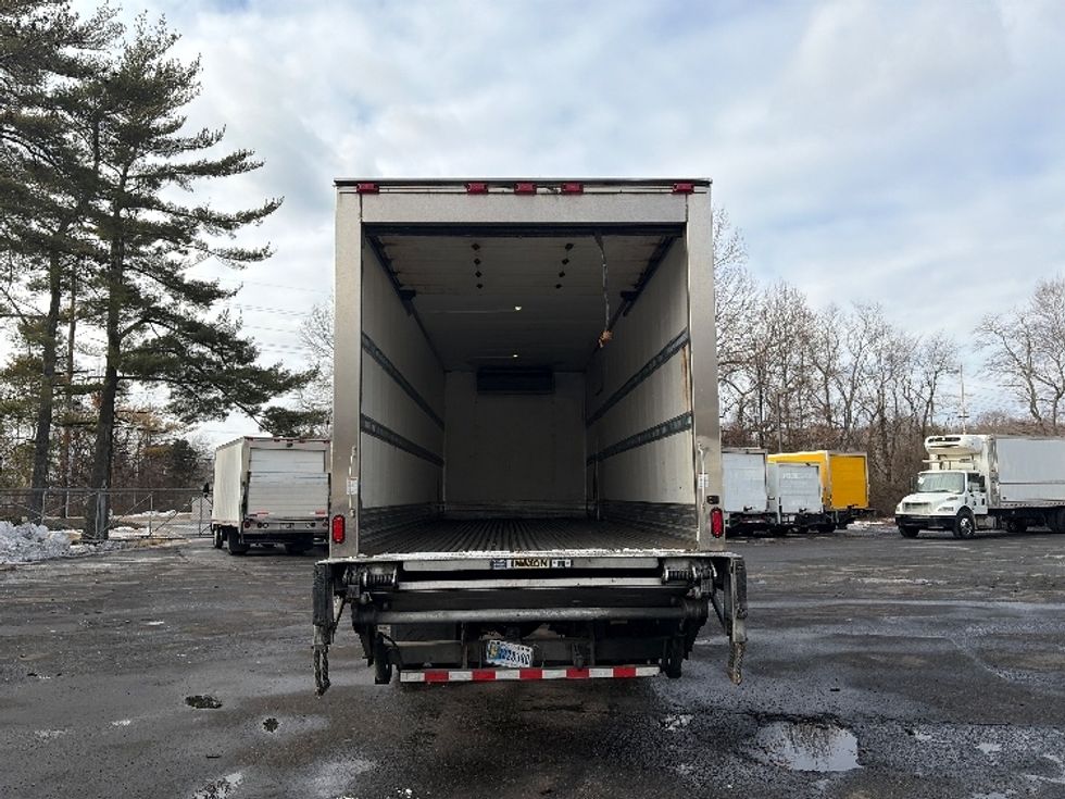 Refrigerated Truck-Light and Medium Duty Trucks-Freightliner-2020-M2-West Babylon-NY-197,419\n\t\tmiles-$ 51,750 - Image 8