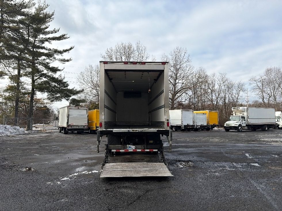 Refrigerated Truck-Light and Medium Duty Trucks-Freightliner-2020-M2-West Babylon-NY-197,419\n\t\tmiles-$ 51,750 - Image 9