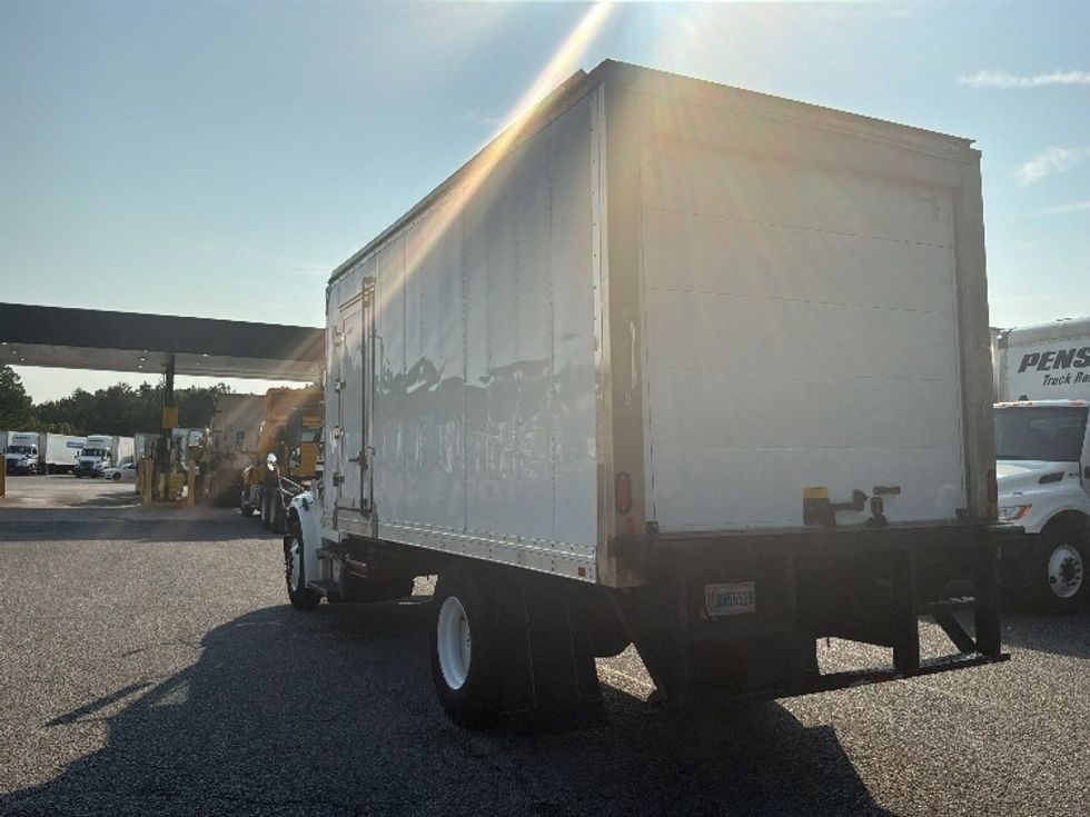Refrigerated Truck-Light and Medium Duty Trucks-Freightliner-2020-M2-West Columbia-SC-277,424\n\t\tmiles-$ 33,000 - Image 5