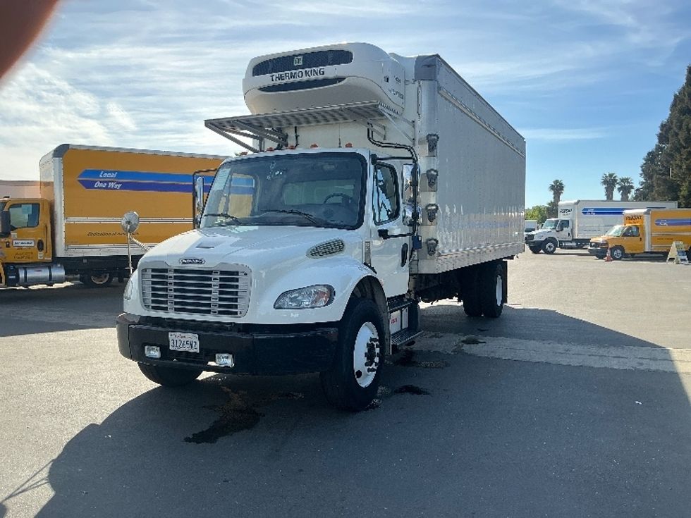 Refrigerated Truck-Light and Medium Duty Trucks-Freightliner-2020-M2-West Sacramento-CA-123,722\n\t\tmiles-$ 55,000 - Image 3