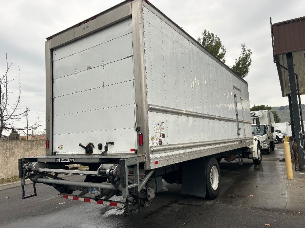 Refrigerated Truck-Light and Medium Duty Trucks-Freightliner-2020-M2-West Sacramento-CA-150,902\n\t\tmiles-$ 62,750 - Image 12