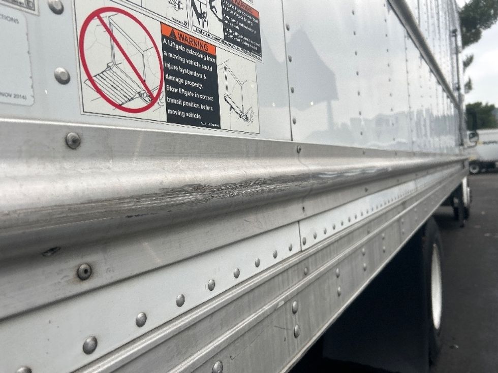 Refrigerated Truck-Light and Medium Duty Trucks-Freightliner-2020-M2-West Sacramento-CA-150,902\n\t\tmiles-$ 62,750 - Image 27