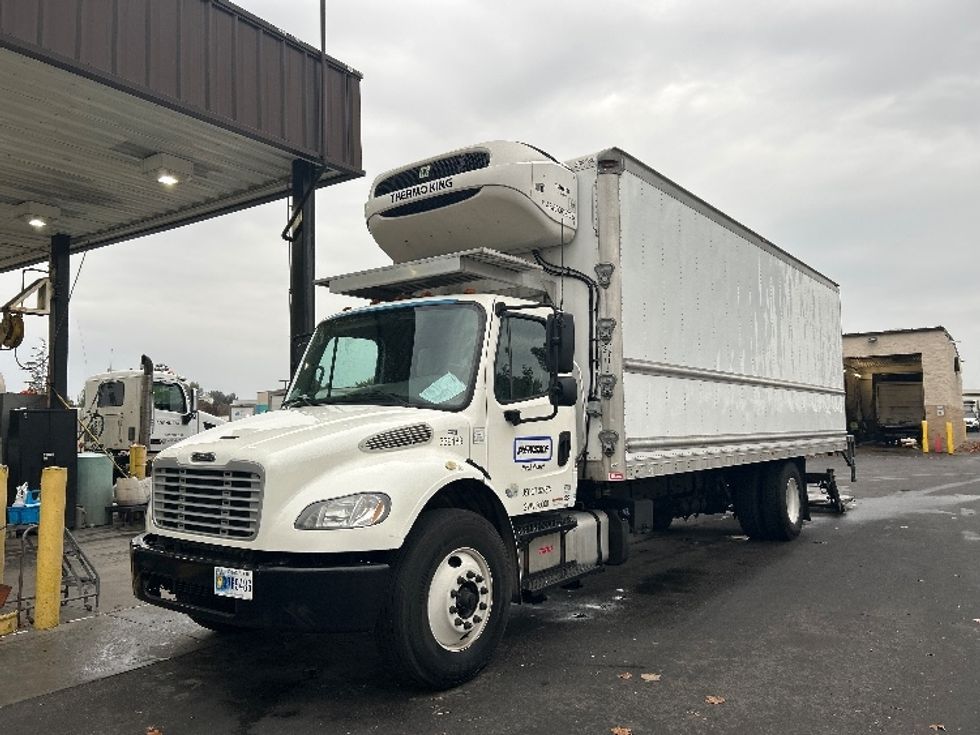 Refrigerated Truck-Light and Medium Duty Trucks-Freightliner-2020-M2-West Sacramento-CA-150,902\n\t\tmiles-$ 62,750 - Image 3