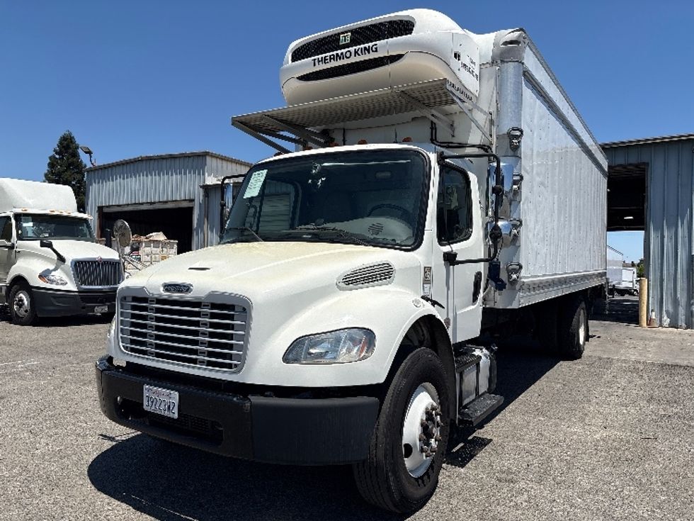 Refrigerated Truck-Light and Medium Duty Trucks-Freightliner-2020-M2-West Sacramento-CA-173,236\n\t\tmiles-$ 55,500 - Image 3