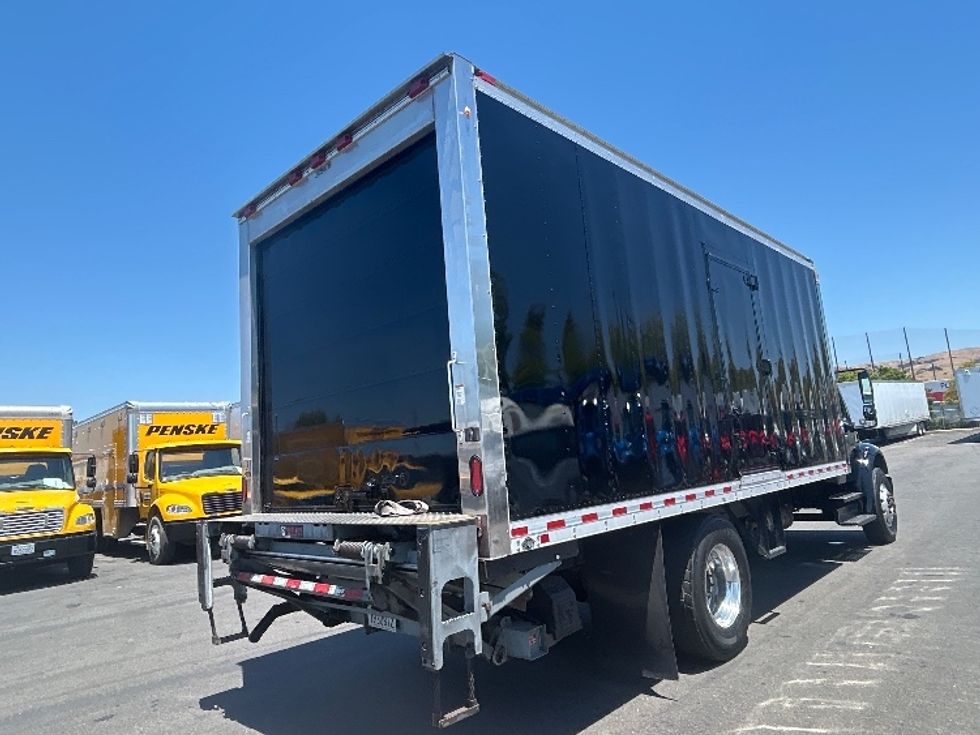 Refrigerated Truck-Light and Medium Duty Trucks-Freightliner-2020-M2-West Sacramento-CA-177,819\n\t\tmiles-$ 51,750 - Image 13