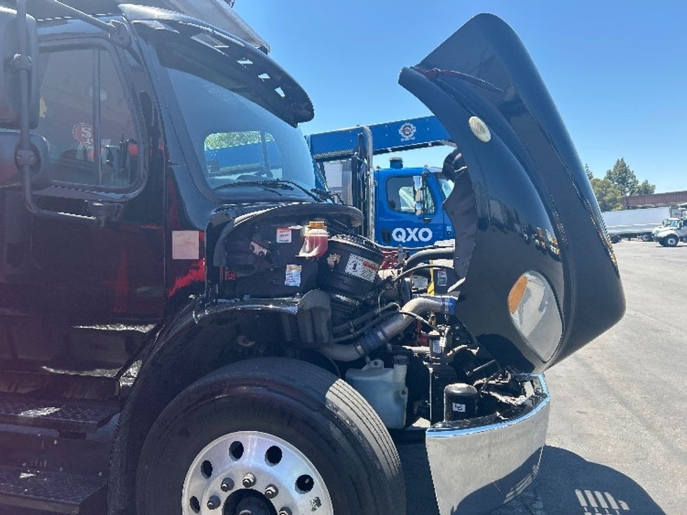 Refrigerated Truck-Light and Medium Duty Trucks-Freightliner-2020-M2-West Sacramento-CA-177,819\n\t\tmiles-$ 51,750 - Image 23