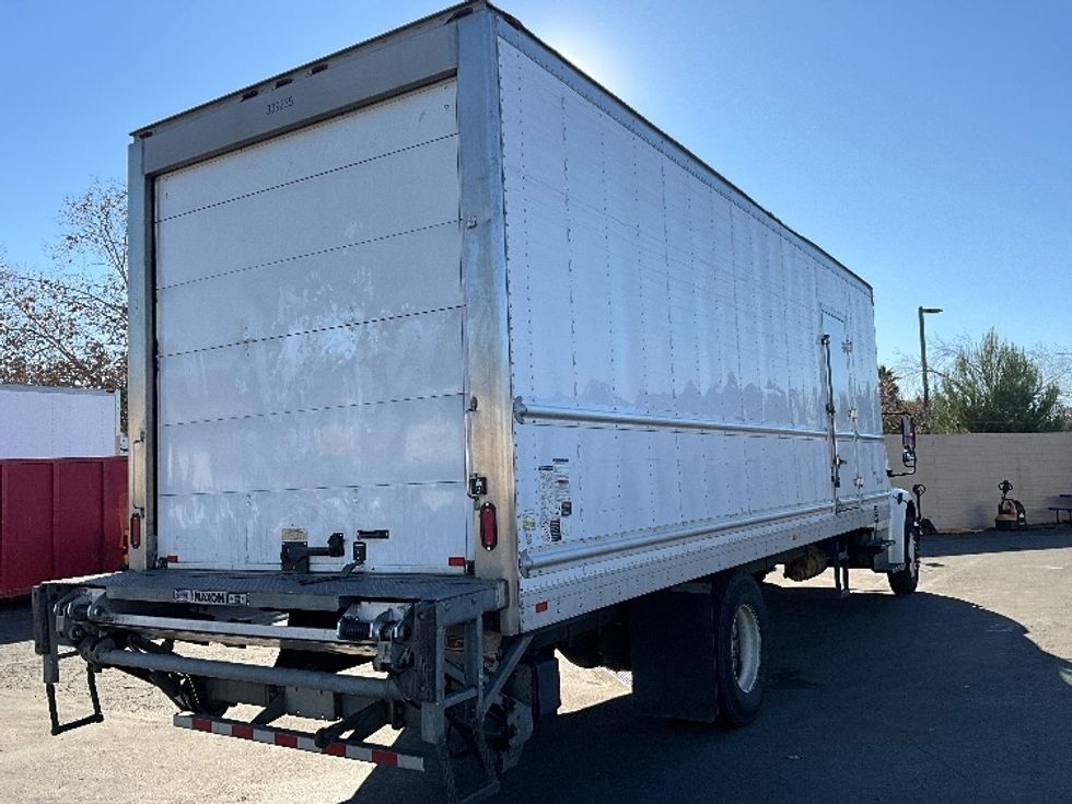 Refrigerated Truck-Light and Medium Duty Trucks-Freightliner-2020-M2-West Sacramento-CA-178,597\n\t\tmiles-$ 59,250 - Image 13