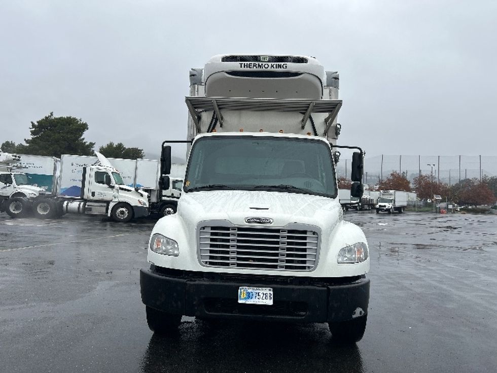 Refrigerated Truck-Light and Medium Duty Trucks-Freightliner-2020-M2-West Sacramento-CA-199,916\n\t\tmiles-$ 56,250 - Image 2