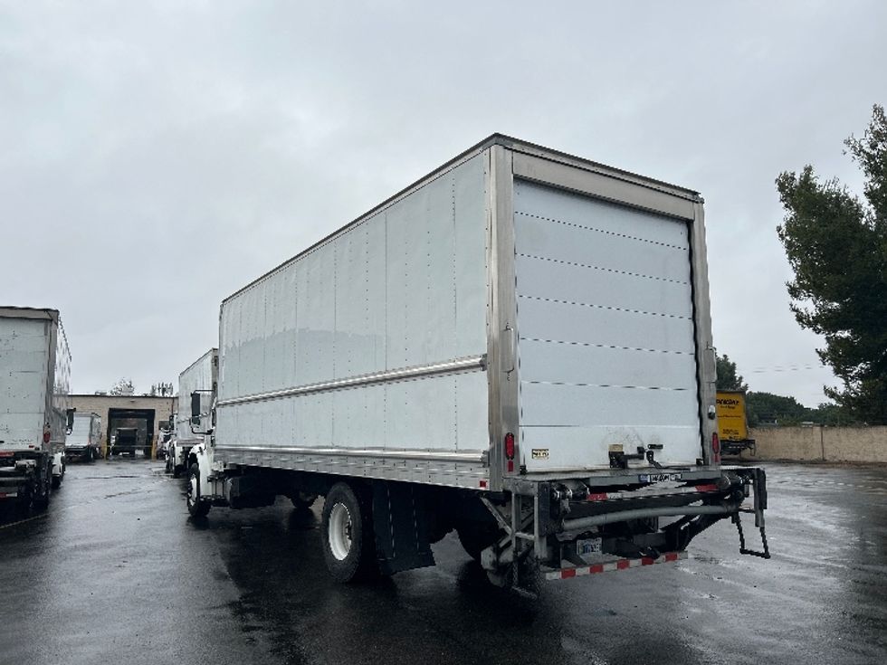 Refrigerated Truck-Light and Medium Duty Trucks-Freightliner-2020-M2-West Sacramento-CA-199,916\n\t\tmiles-$ 56,250 - Image 6