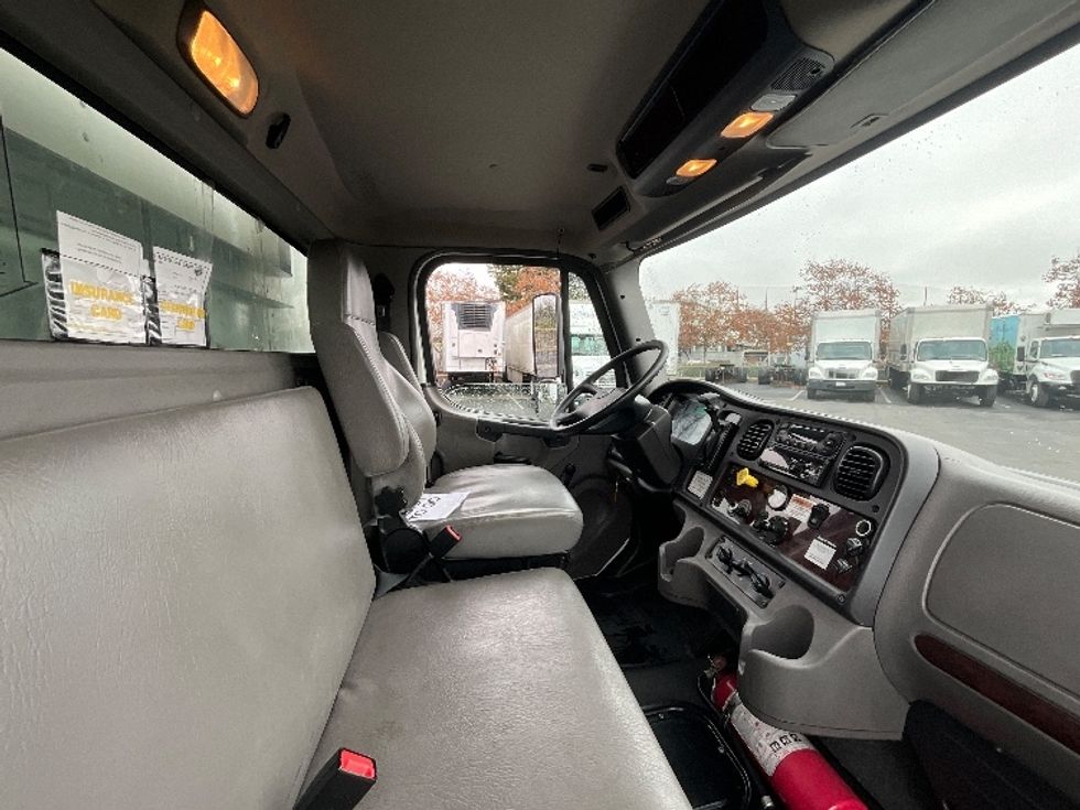 Refrigerated Truck-Light and Medium Duty Trucks-Freightliner-2020-M2-West Sacramento-CA-202,507\n\t\tmiles-$ 55,250 - Image 22