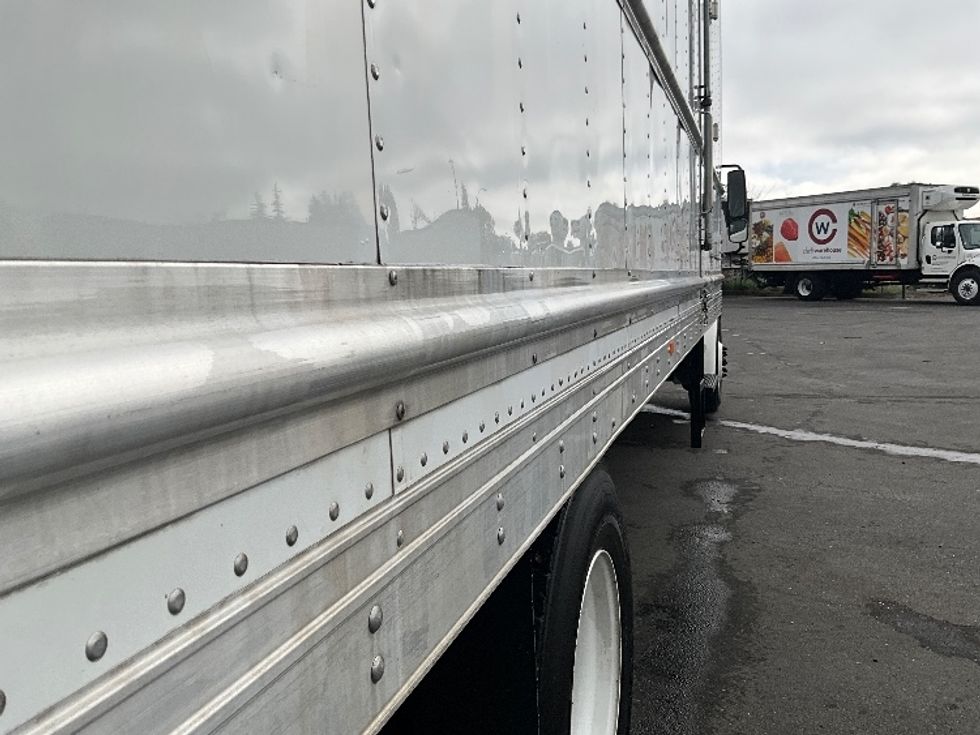 Refrigerated Truck-Light and Medium Duty Trucks-Freightliner-2020-M2-West Sacramento-CA-202,507\n\t\tmiles-$ 55,250 - Image 26