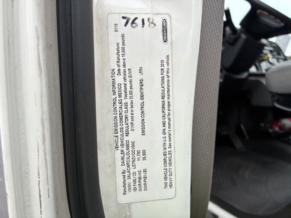 Refrigerated Truck-Light and Medium Duty Trucks-Freightliner-2020-M2-West Sacramento-CA-202,507\n\t\tmiles-$ 55,250 - Image 29