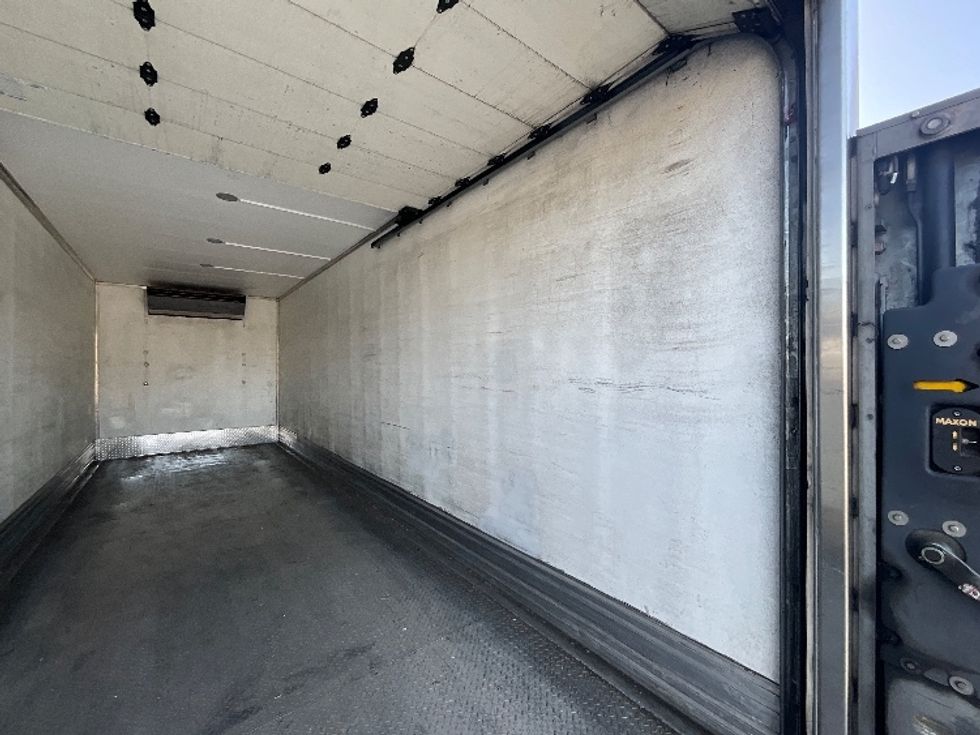 Refrigerated Truck-Light and Medium Duty Trucks-Freightliner-2020-M2-West Sacramento-CA-227,605\n\t\tmiles-$ 52,750 - Image 12
