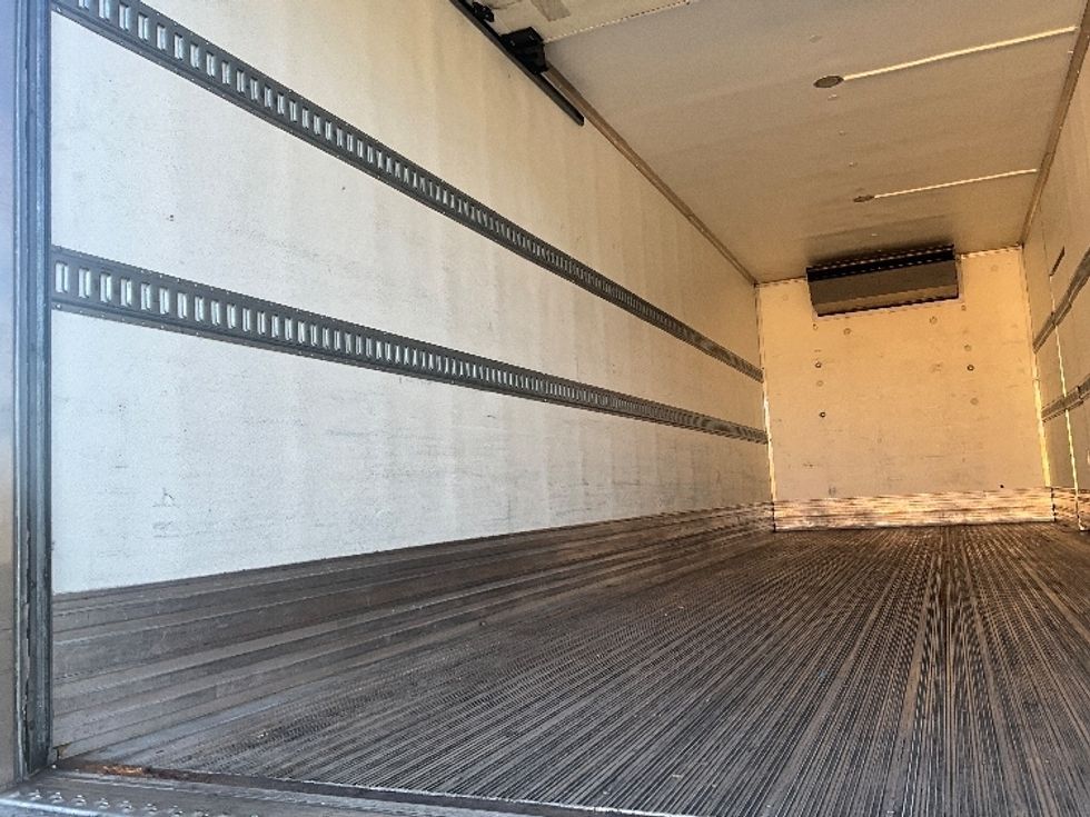 Refrigerated Truck-Light and Medium Duty Trucks-Freightliner-2020-M2-West Sacramento-CA-227,639\n\t\tmiles-$ 52,750 - Image 11