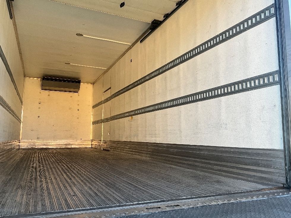 Refrigerated Truck-Light and Medium Duty Trucks-Freightliner-2020-M2-West Sacramento-CA-227,639\n\t\tmiles-$ 52,750 - Image 12