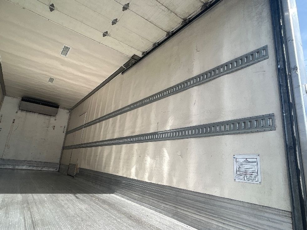 Refrigerated Truck-Light and Medium Duty Trucks-Freightliner-2020-M2-West Sacramento-CA-241,263\n\t\tmiles-$ 49,250 - Image 12