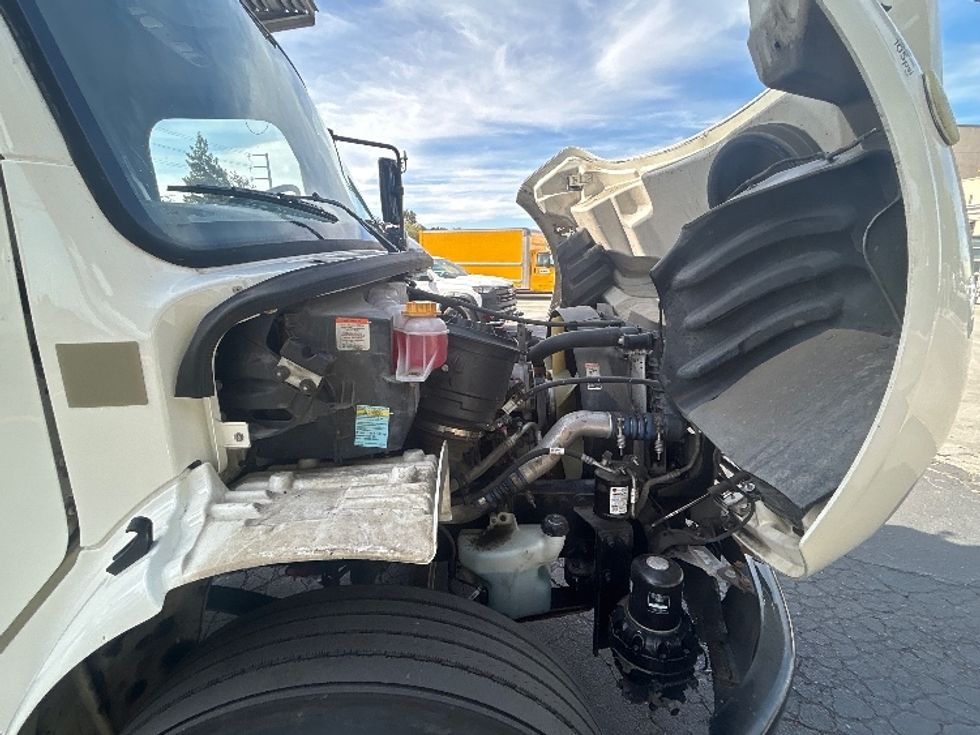 Refrigerated Truck-Light and Medium Duty Trucks-Freightliner-2020-M2-West Sacramento-CA-241,263\n\t\tmiles-$ 49,250 - Image 23