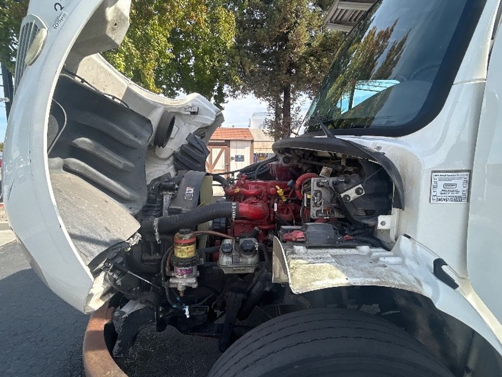 Refrigerated Truck-Light and Medium Duty Trucks-Freightliner-2020-M2-West Sacramento-CA-241,263\n\t\tmiles-$ 49,250 - Image 24