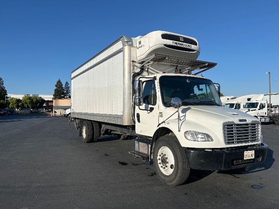 Refrigerated Truck-Light and Medium Duty Trucks-Freightliner-2020-M2-West Sacramento-CA-241,567\n\t\tmiles-$ 44,500 - Image 1