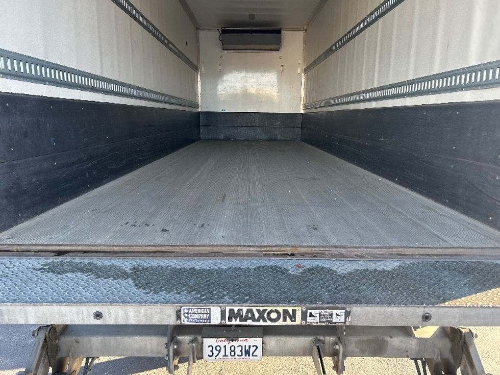 Refrigerated Truck-Light and Medium Duty Trucks-Freightliner-2020-M2-West Sacramento-CA-241,567\n\t\tmiles-$ 44,500 - Image 10