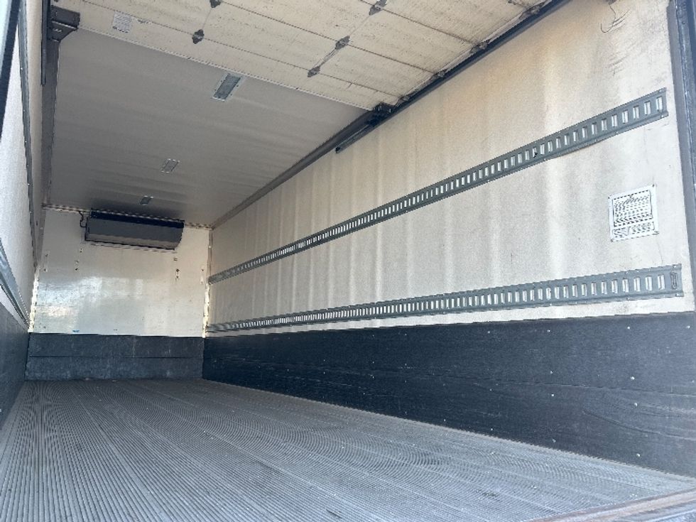 Refrigerated Truck-Light and Medium Duty Trucks-Freightliner-2020-M2-West Sacramento-CA-241,567\n\t\tmiles-$ 44,500 - Image 12