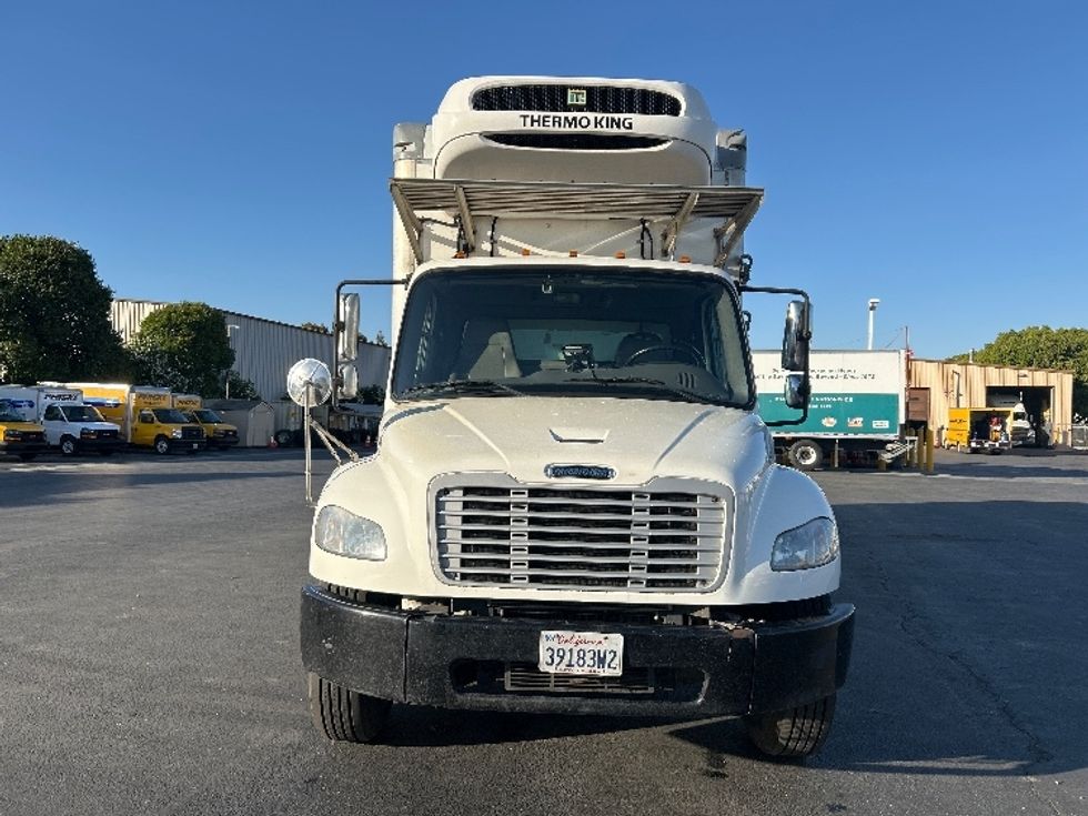 Refrigerated Truck-Light and Medium Duty Trucks-Freightliner-2020-M2-West Sacramento-CA-241,567\n\t\tmiles-$ 44,500 - Image 2