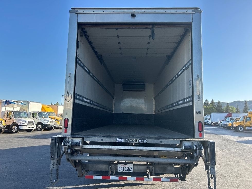 Refrigerated Truck-Light and Medium Duty Trucks-Freightliner-2020-M2-West Sacramento-CA-241,567\n\t\tmiles-$ 44,500 - Image 8