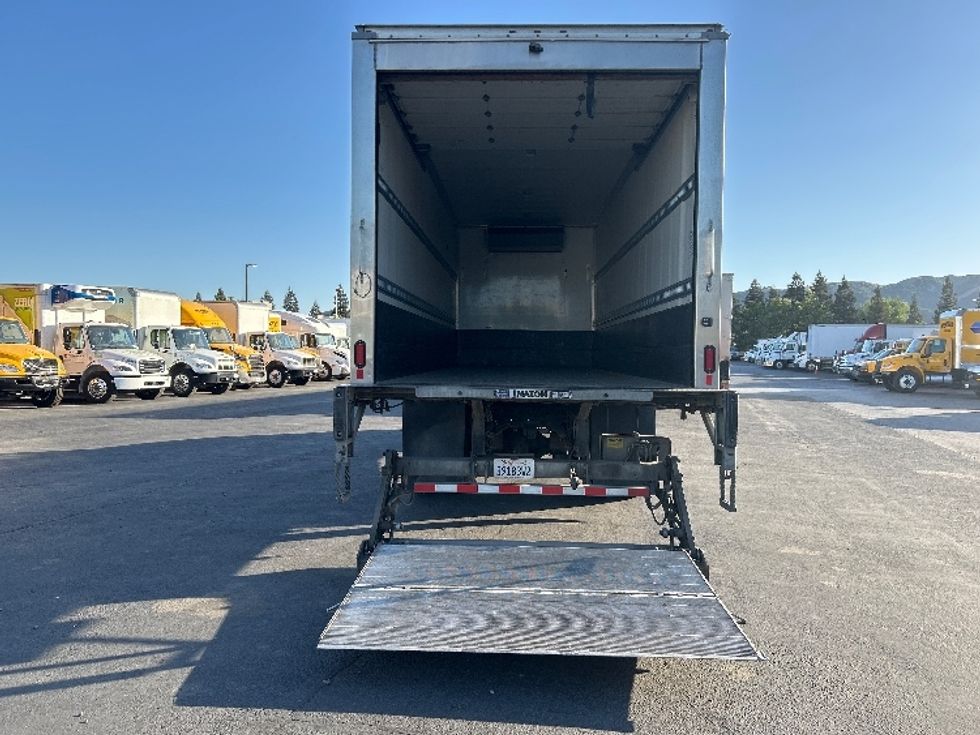 Refrigerated Truck-Light and Medium Duty Trucks-Freightliner-2020-M2-West Sacramento-CA-241,567\n\t\tmiles-$ 44,500 - Image 9